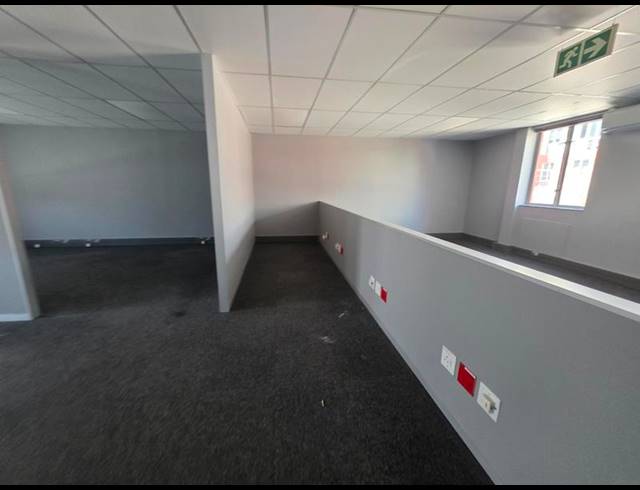 BUSINESS PROPERTY TO RENT IN FAERIE GLEN